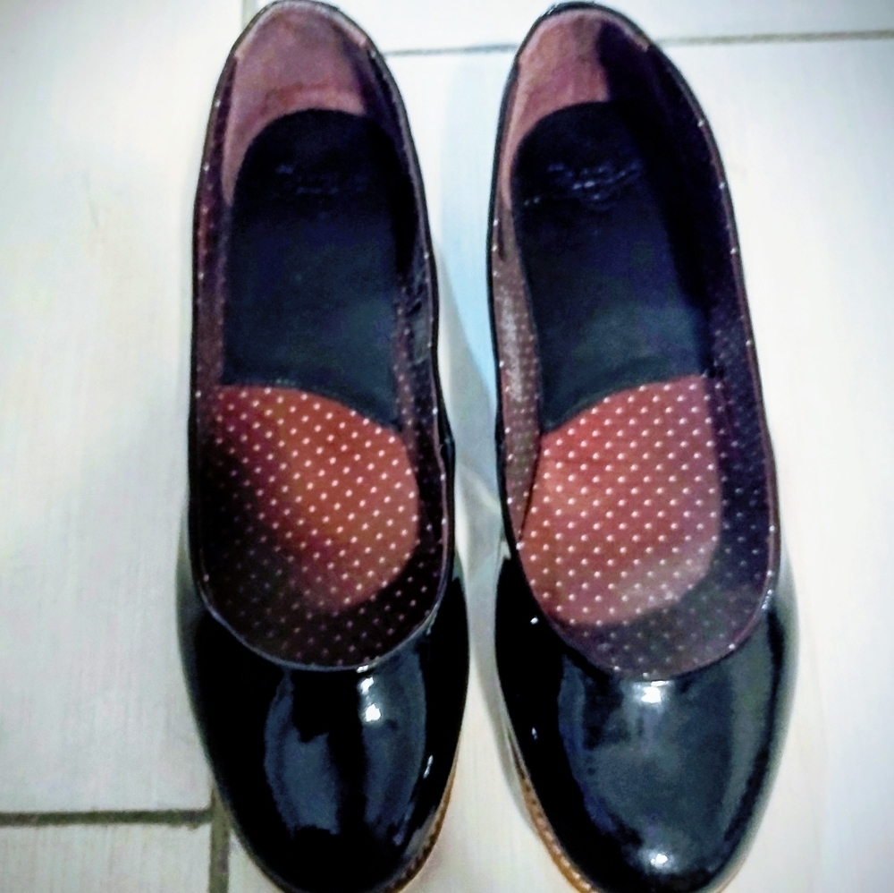 Dr. Martens Flats "Marie" Patent  Women's Shoes